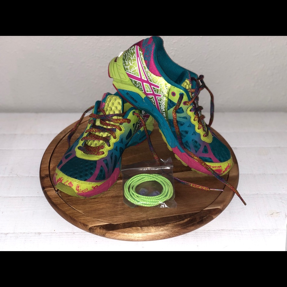ASICS Gel-Noosa Tri 9
